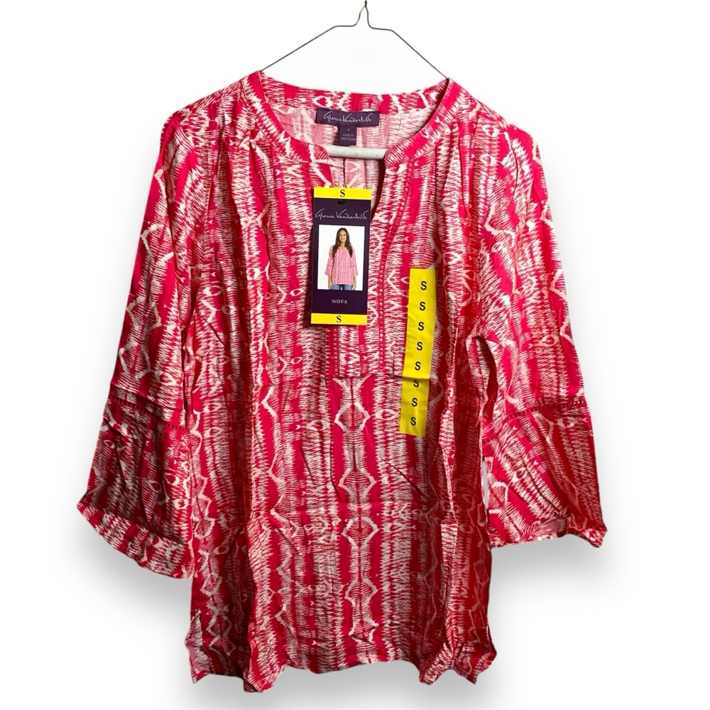 GLORIA VANDERBILT WOMEN'S NOVA FLUTTER SLEEVE TRIBAL PRINT BLOUSE small